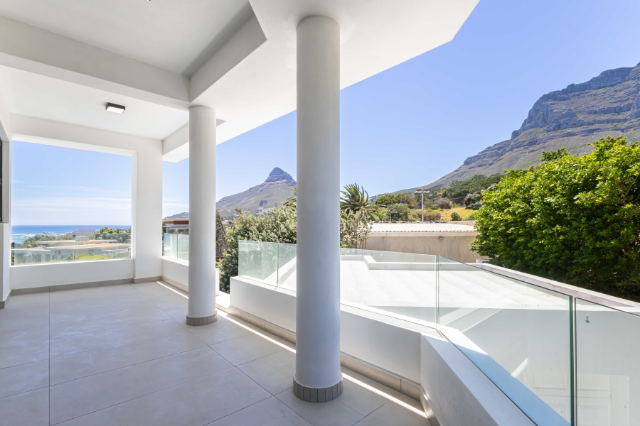 To Let 3 Bedroom Property for Rent in Camps Bay Western Cape